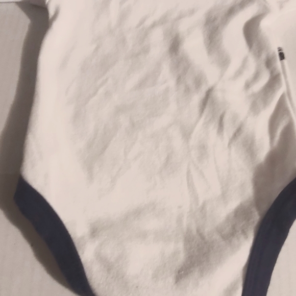 HB OUTFIT - Picture 3 of 4